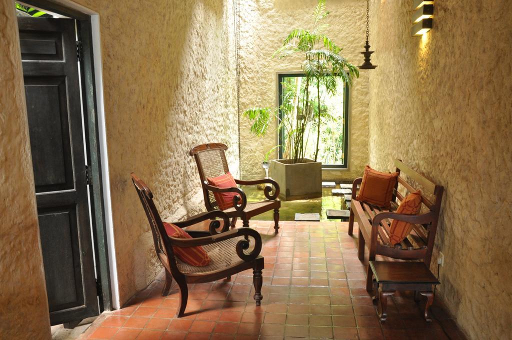 Bed and Breakfast Bangalawa à Nawala Extérieur photo